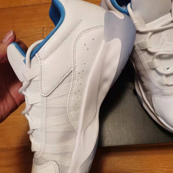 Brand new Nike Air Jordan11 CMFT Low Mens Basketball Shoes DO0751-100 withoutbox - Picture 3 of 7